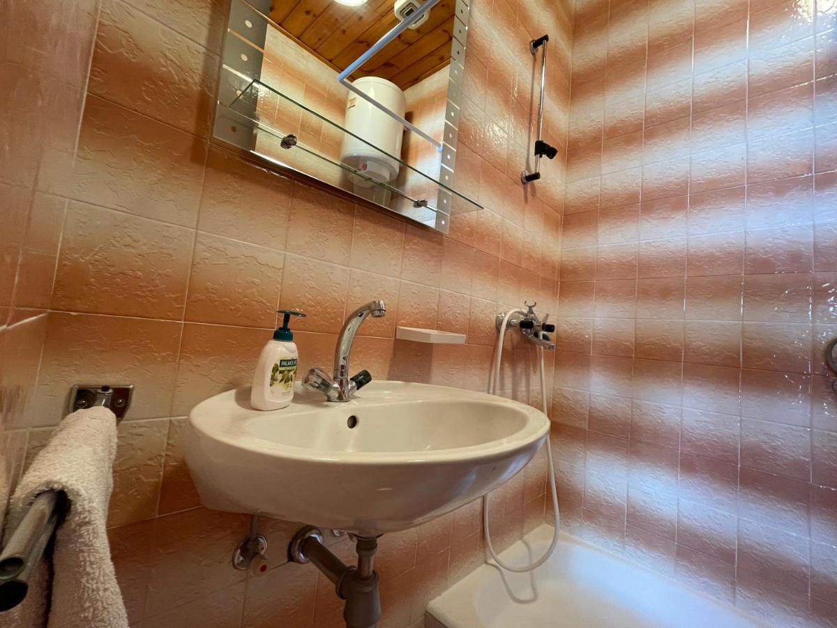 Apartment Kuba มาคาร์สกา ภายนอก รูปภาพ